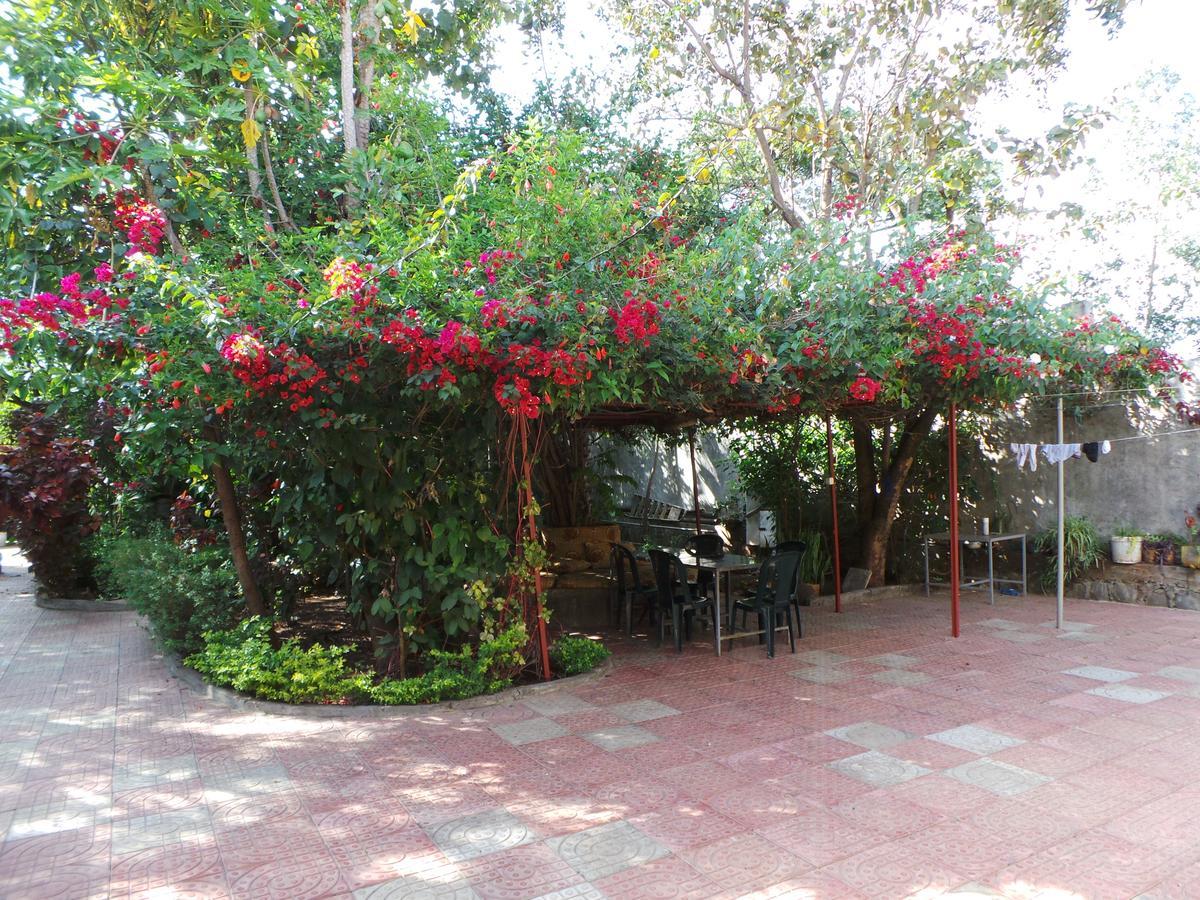 B&B The Annex Μπαχρ-Νταρ Εξωτερικό φωτογραφία